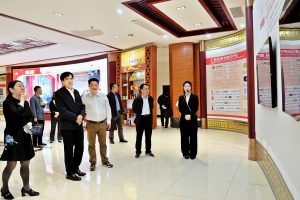 國家藥監局副局長徐景和視察仁和集團